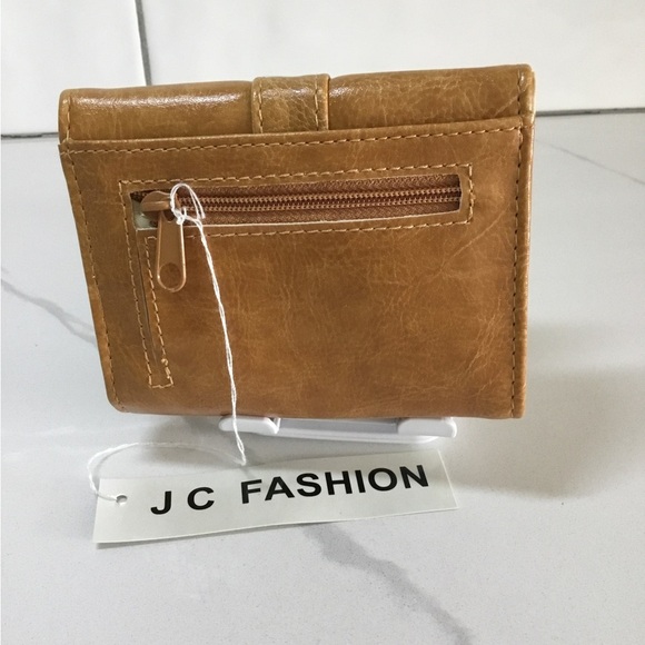 Vegan Leather Wallet with Crown Detail - Camel, Brown, White or Black New w/tag - Picture 2 of 6